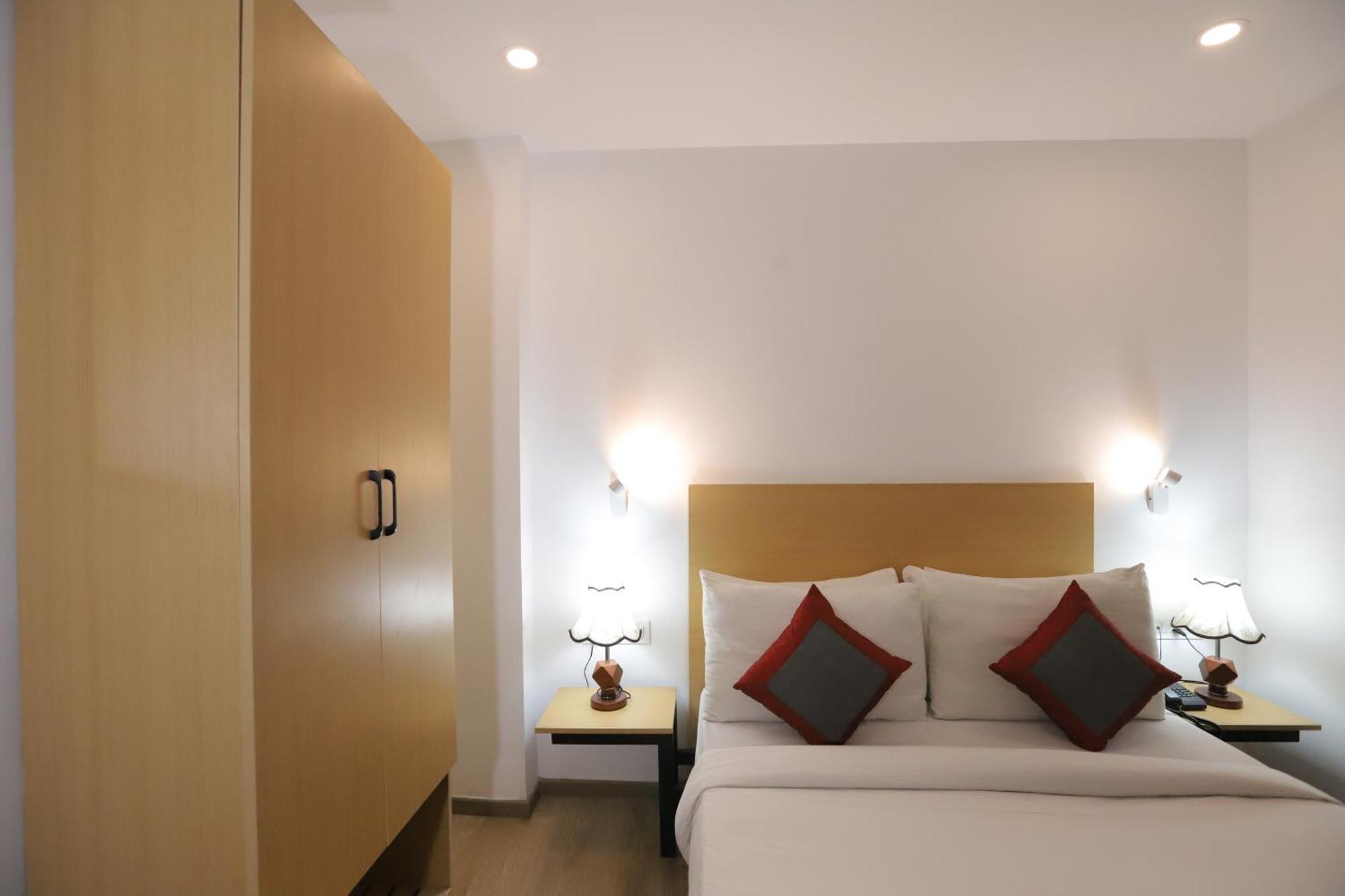 Qotel Hotel Ip Residency East Delhi Preet Vihar New Delhi Extérieur photo